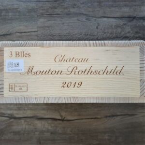 Château Mouton Rothschild 2019 in 3er-OHK 0,75 l